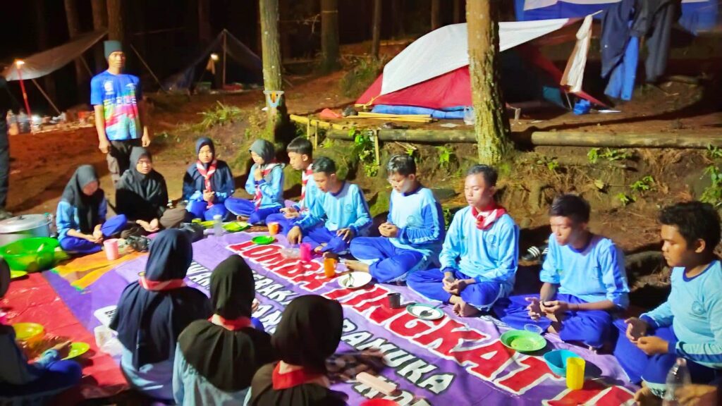 MA-Bahaudin-Taman-3-1024x576 Perkuat Karakter Menjadi Pribadi Mandiri, Pramuka Bahaudin Lakukan Petualangan di Indreng Genitri