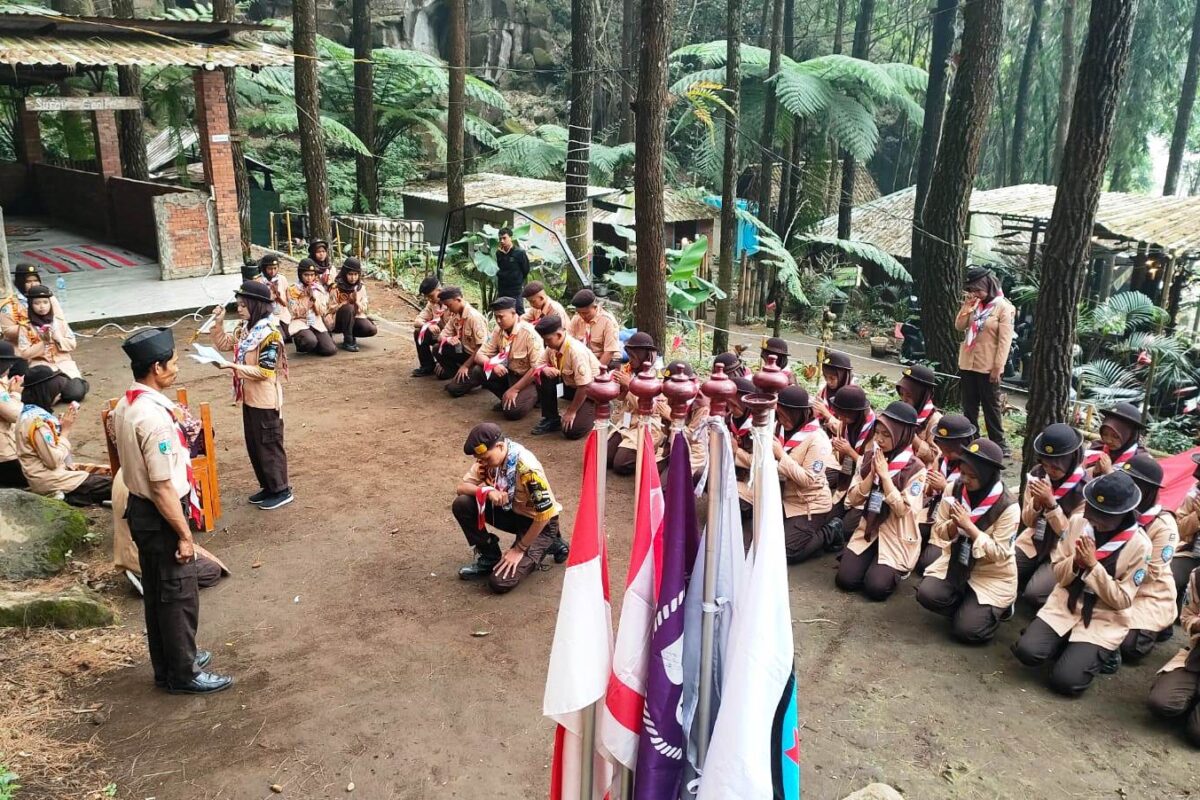 DIRAKSA SMK YPM 5 Sukodono: Penguatan Karakter Lewat Pendidikan Bantara Laksana