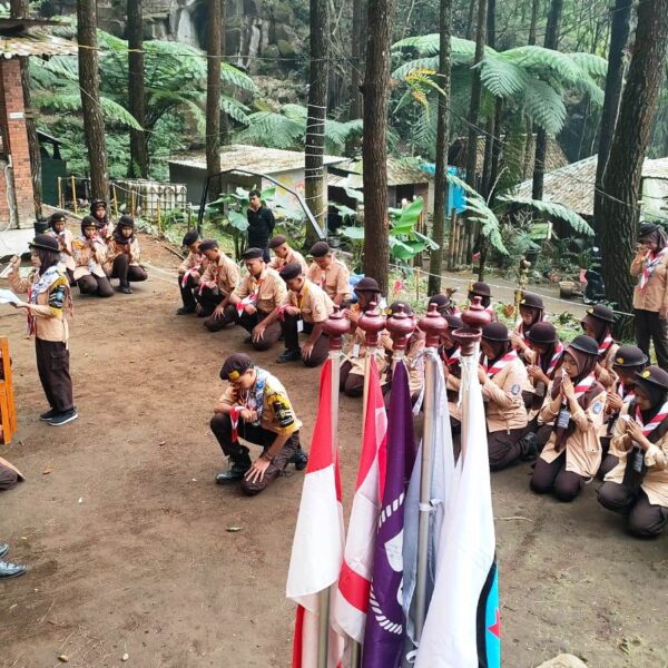 DIRAKSA SMK YPM 5 Sukodono: Penguatan Karakter Lewat Pendidikan Bantara Laksana