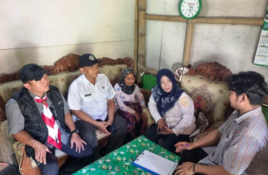 Usia 77 Tahun Buruh Tani, Bu Sari Asal…