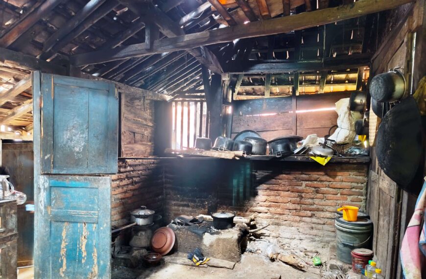 Buruh Bangunan Asal Pacitan Bahagia&hellip;