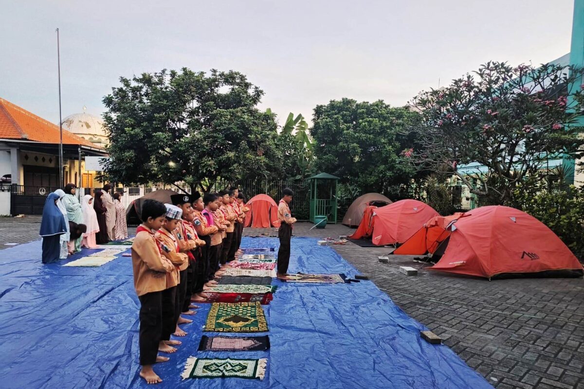 Menantang Malam, Menempa Diri: Perjusa & LT-1 Pramuka Penggalang SDI Al-Chusnaini