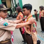 Libur Kenaikan Kelas Bukan Penghalang: Dewan Penggalang SMP Islam Sidoarjo Tetap Semangat Mengikuti Diklat