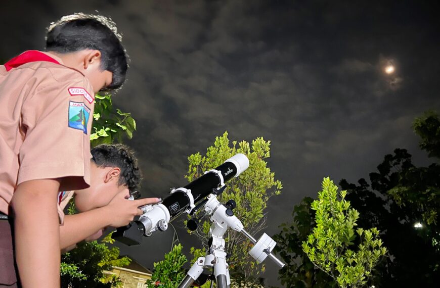 SMA Pembangunan Jaya 2 Sidoarjo Hadirkan Pengalaman Meneropong&hellip;