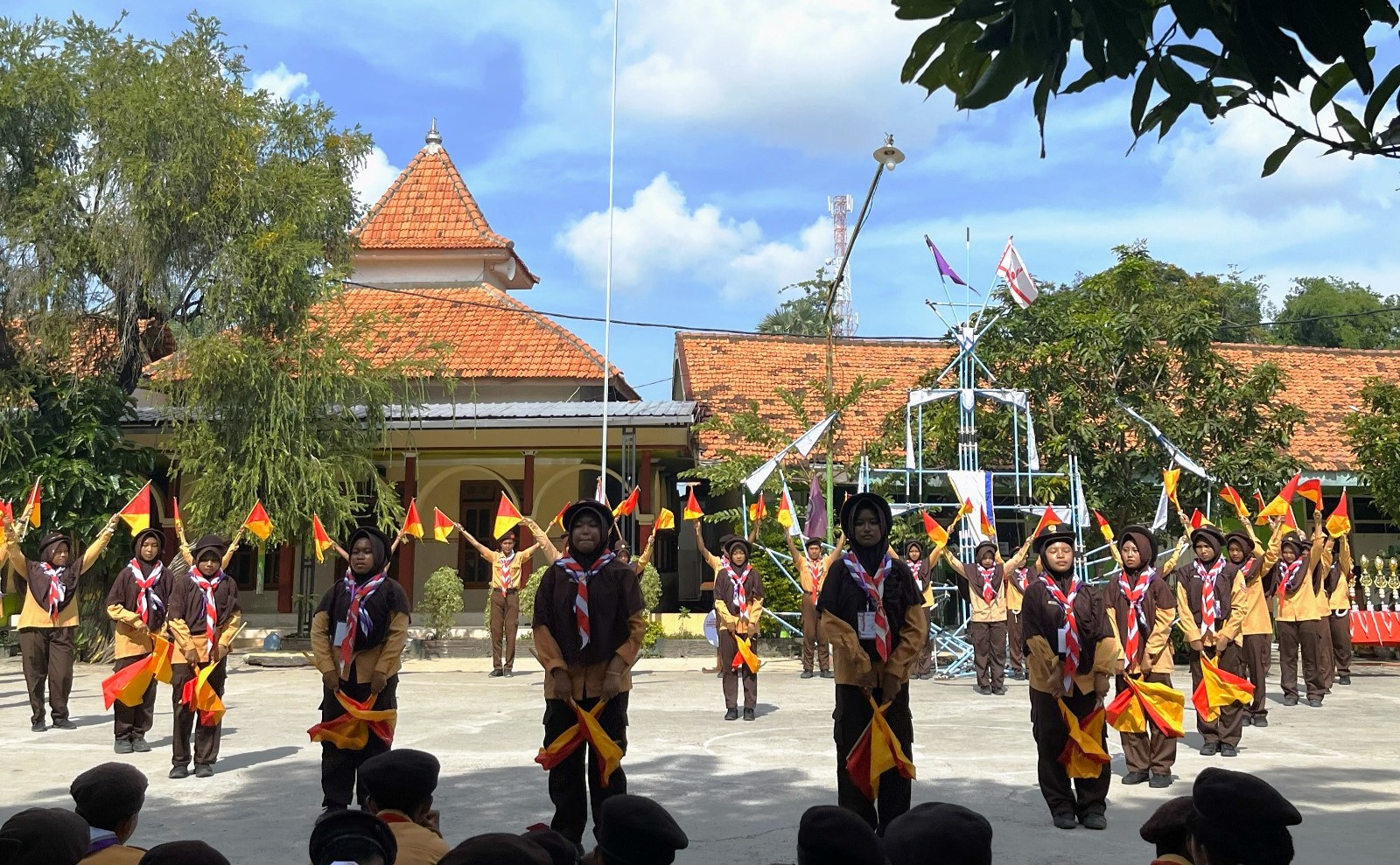 Gudep Konsisten Berkarya, Pramuka MTsN 1 Pamekasan Kembali Gelar LT-1 dengan 20 Mata Lomba