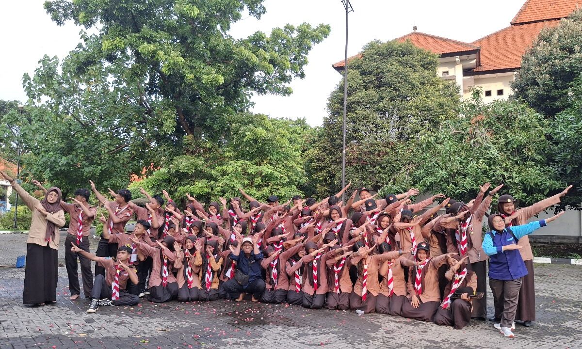 Ambalan SMAN 3 Sidoarjo Sukses Gelar Kegiatan Pengembaraan