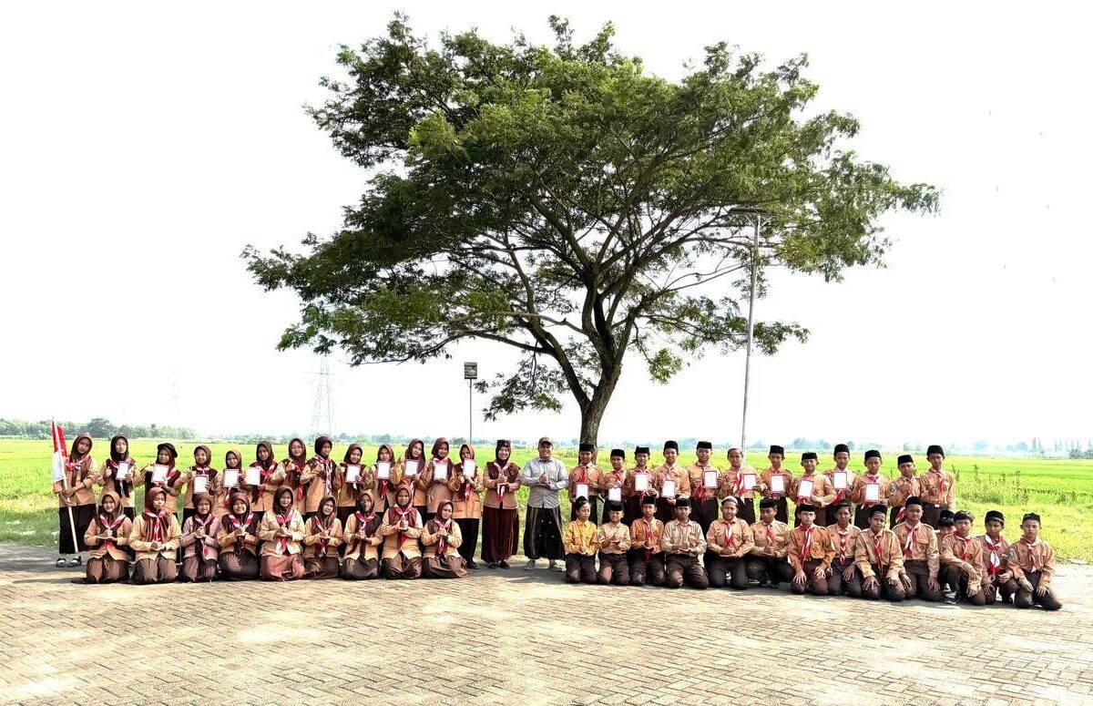 Menghidupkan Dasa Darma Pramuka: Inspirasi Kyai Maliki Muhadi bagi Generasi Muda SMP Unggulan Mardhotillah