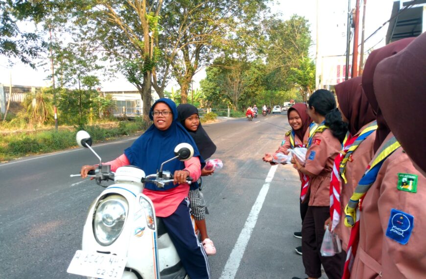 Pramuka Smanivda Tebar Kepedulian & Kebersamaan dibulan Ramadhan